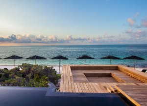 weisser sandstrand im nizuc resort in cancun mexiko