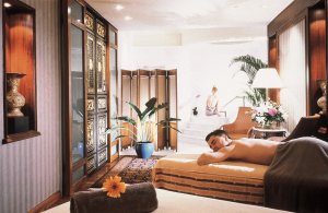 entspannter spa im raffles hotel singapur