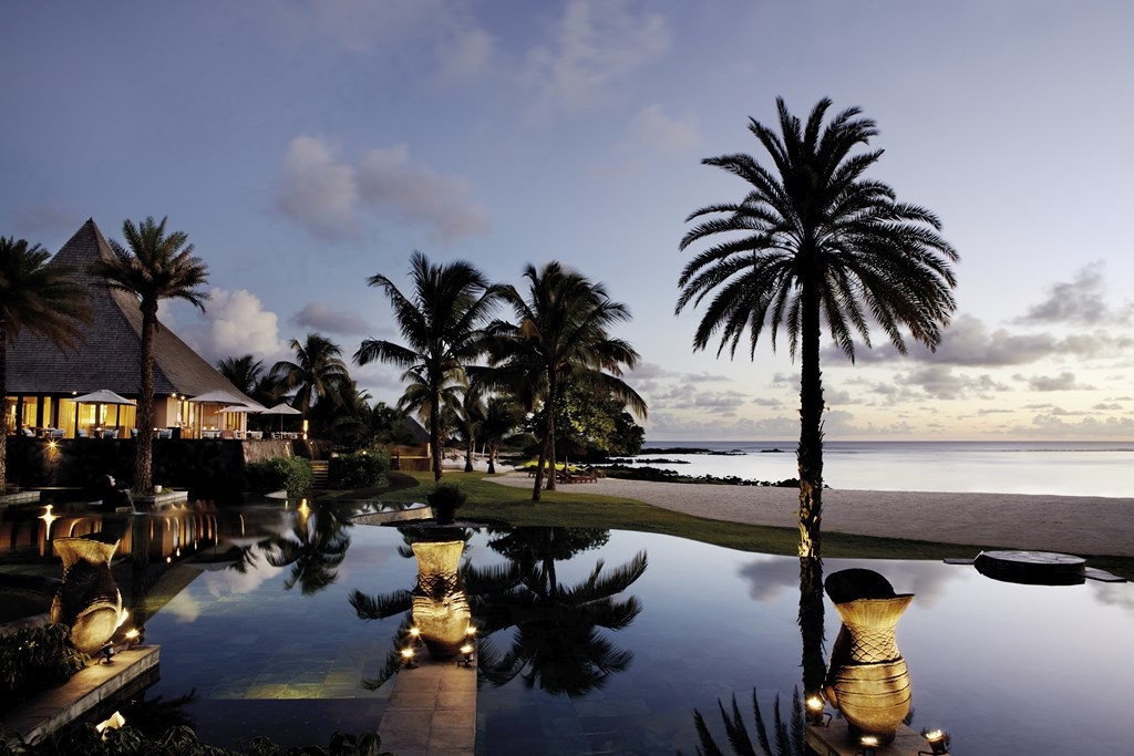 Shanti Maurice Resort & Spa