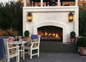 gemütliche terrasse mit kamin im luxushotel shutters on the beach santa monica kalifornien usa