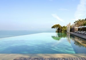luxus pool mit meerblick im six senses samui resort auf koh samui thailand