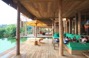 individuelle privatterrasse mit pool und ausblick im soneva kiri resort auf koh kood thailand