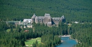 traumhaftes hotel the fairmont banff springs in kanada