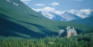 wunderschönes hotel in traumhafter landschaft the fairmont banff springs in kanada 