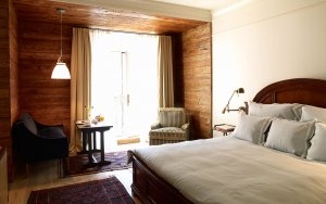 modernes schlafzimmer mit ausblick im greenwich luxus hotel in tribeca manhattan new york city usa