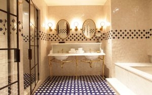 grosses marmor badezimmer penthouse im greenwich luxus hotel in tribeca manhattan new york city usa