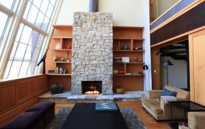 helles wohnzimmer mit ausblick im greenwich luxus hotel in tribeca manhattan new york city usa