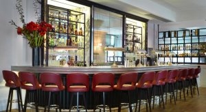 leckere drinks an der bar des The Marylebone Hotel, London