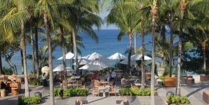 Srandbar und Strand im Trisara Hotel & Villas auf Phuket in Thailand