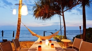 Dinner am Strand im Hotel Trisara Hotel & Villas auf Phuket Luxusreise Thailand